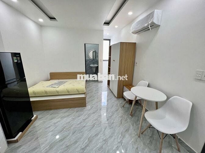 Full nội thất - cửa sổ trời đường Quang Trung, gần chợ Hạnh Thông Tây