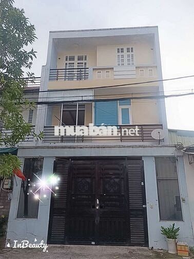 Nhà trong khu dân cư Vĩnh Lộc.thích hợp làm nghề hoặc văn phòng