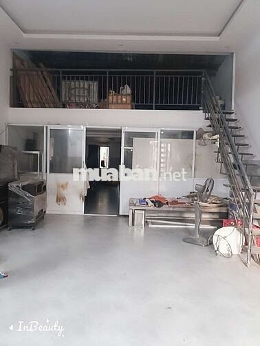 Nhà hướng Tây 6×17 .có điện 3 pha
