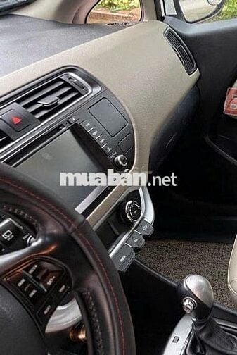 Kia Rio Full Option -xe đẹp chất