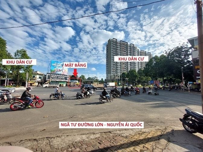 MẶT TIỀN ĐƯỜNG LỚN - Tiện Kinh doanh đường Nguyễn Du - Nguyễn Ái Quốc
