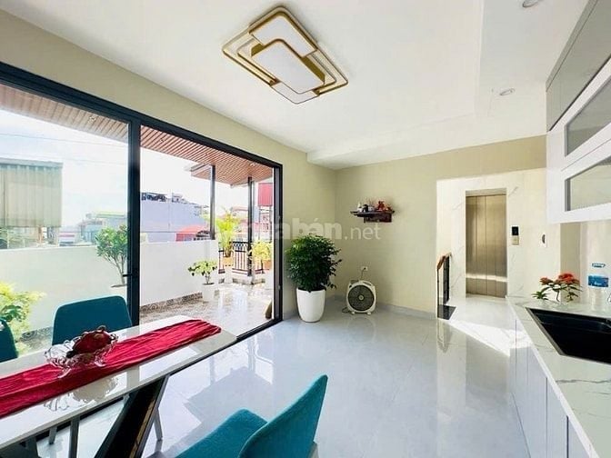 Bán nhà phố Nam Đồng 42m2, mặt tiền rộng tiện kinh doanh, sinh lời cao