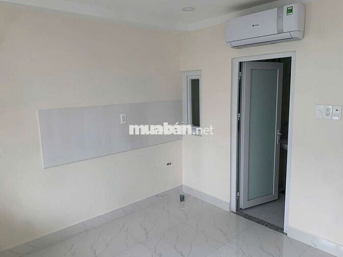 K.MG K.QC Cho thuê 1 phòng gần cầu kênh tẻ quận 7