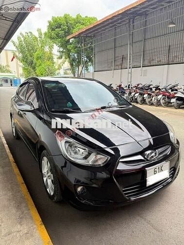 Hyundai Accent 1.4 AT 2012 màu đen