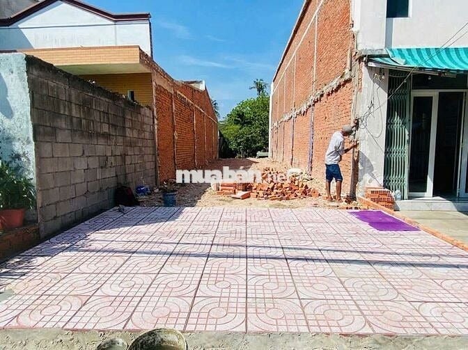 Đất MT Tl47,dt: 5mx28m,tc: 120m2, gần Hà huy Giáp,phú Log,giá :5.25 tỷ