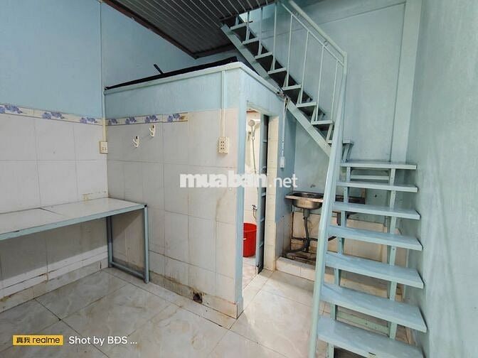 Chính chủ cho  thuê nhà DT:3,5x9 giá 5,5tr/thg lầu  ,HBC,TĐ,