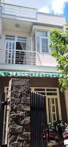 4,5mx18m.Nguyễn văn quá -quận12, nhà 2tầng 3pn, 3wc, sân để xe rộng..