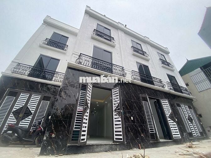 Nhà 4T*38m2 đẹp- ngõ rộng ô tô đỗ cổng- gần đường QL6- Giá chỉ 3,45 tỷ