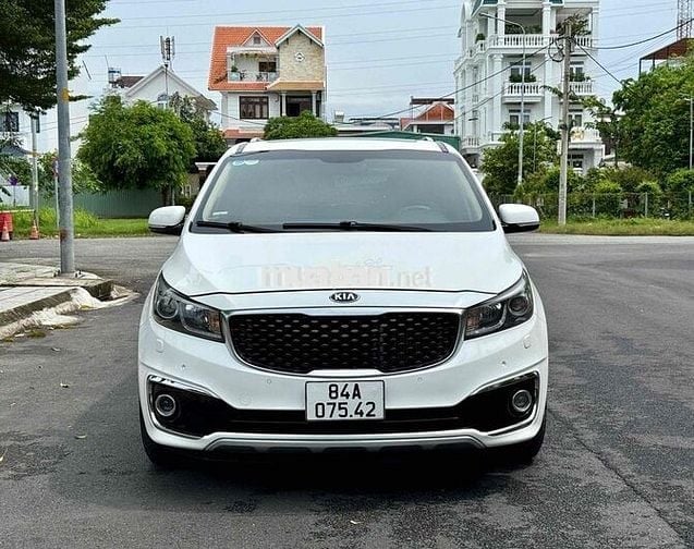 Kia Sedona 2018 2.2 DATH - 72000 km