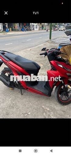 Honda vario 150 màu đỏ đen