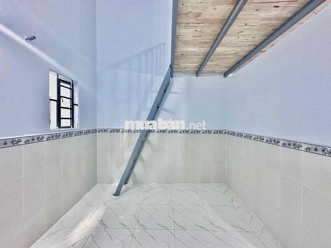 Phòng trọ dạng trệt, rộng, thoáng, sẵn máy lạnh Ngay Lê Đại Hành