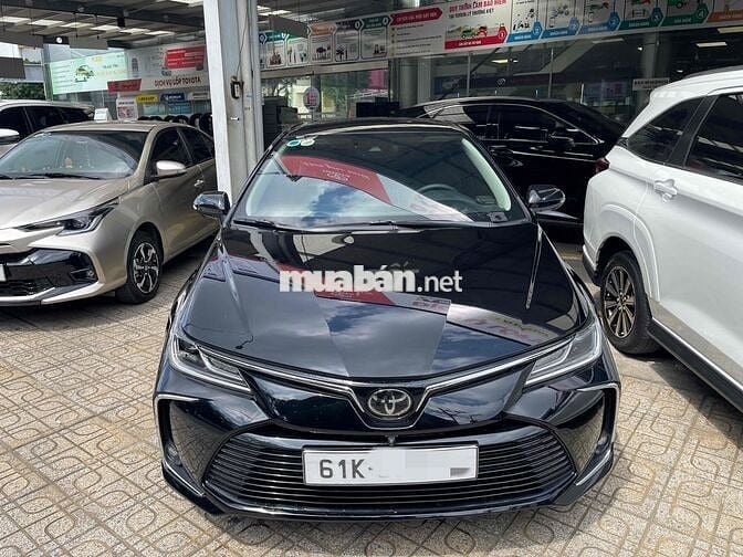 Toyota Corolla Altis 1.8V 2023