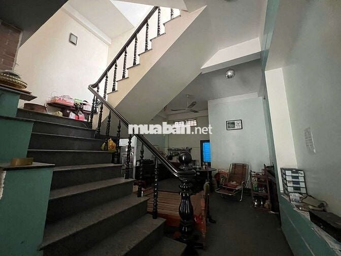Bán nhà 4 tầng mặt tiền hòa cường - Đà Nẵng