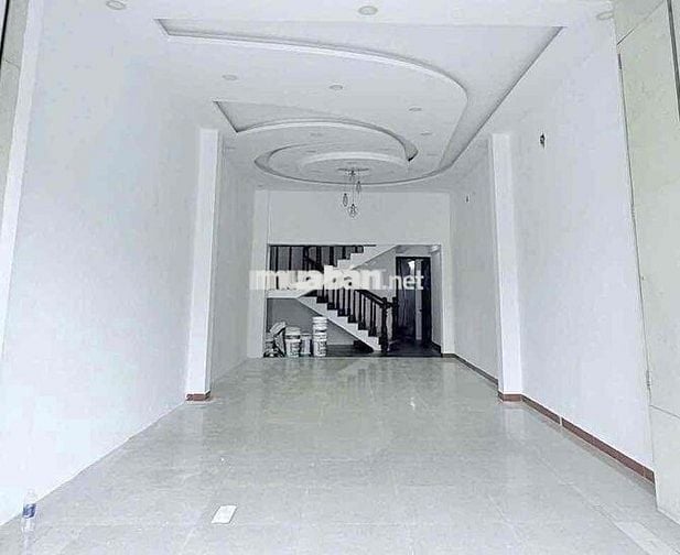 4 TẦNG MT HÙNG VƯƠNG NGAY NGÃ 4 MỚI ĐẸP