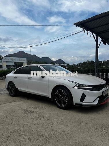 Kia K5 2022 luxury