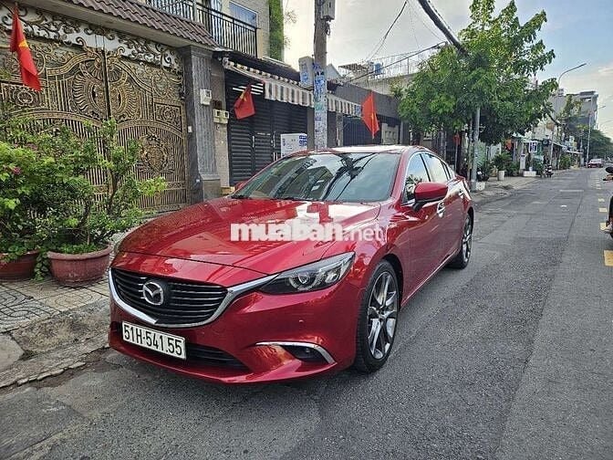2019 Mazda 6 2.0L Premium - 84000 km