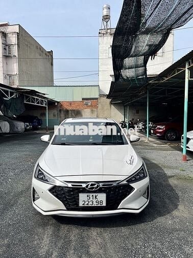 Hyundai Elantra 2019 Sport 1.6 AT - 65000 km