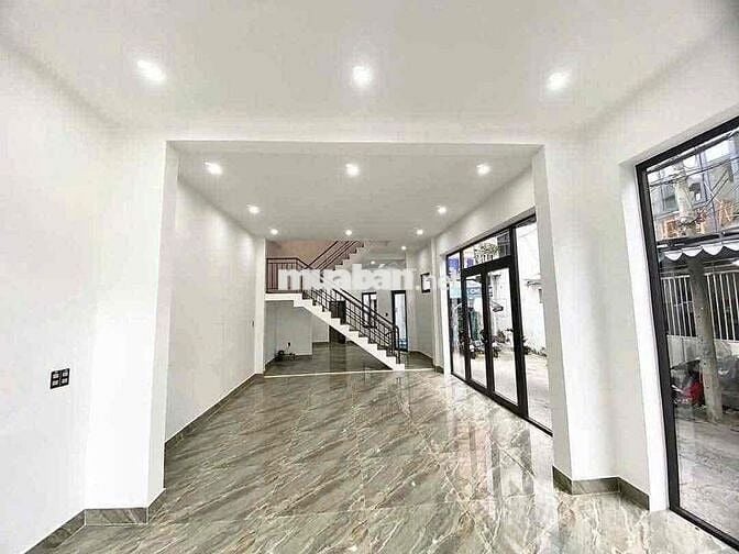 3 TẦNG MT LÝ TỰ TRỌNG KẸP KIỆT 5M MỚI ĐẸP