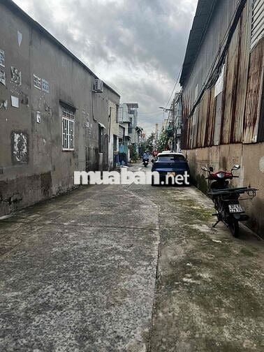 Bán Đất Tặng Nhà trệt lầu + xưởng - Tân Thới Hiệp - HXH 7m