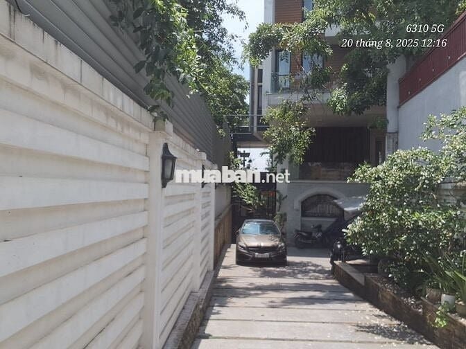 Bán BT phố Âu Cơ, 353m2, 6 tầng, mt 7m, 135 tỷ