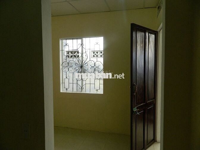 Cho thuê nhà trọ, 28m2, đường Phan Châu Trinh, quận Hải Châu, Đà Nẵng