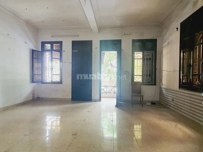 Bán gấp nhà Nguyễn Chí Thanh, 50m2, lô góc, 6 tầng, MT 6M, giá 19,8 tỷ