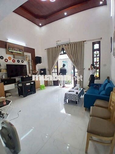 CHO THUÊ NHÀ ĐẸP KIỆT NGUYỄN PHƯỚC NGUYÊN GIÁ RẺ