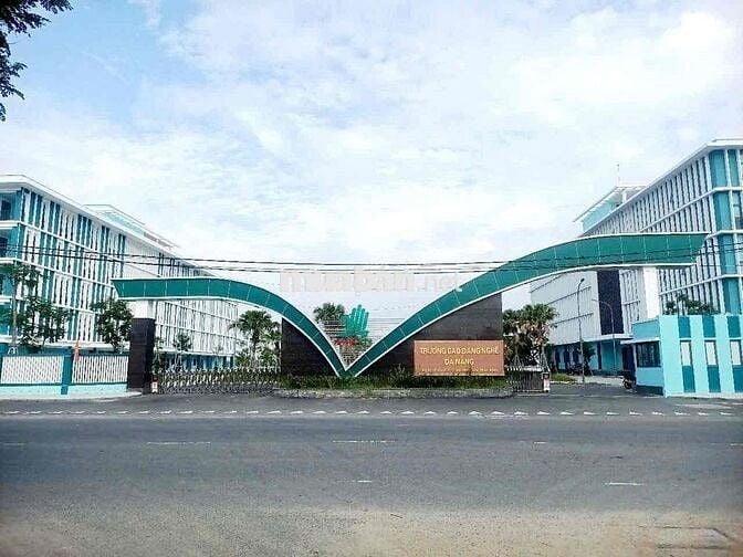 🔥CHÍNH CHỦ CẦN BÁN 187m2 đất ở - Trung tâm làng đại học. Giá 18,5tr/m2