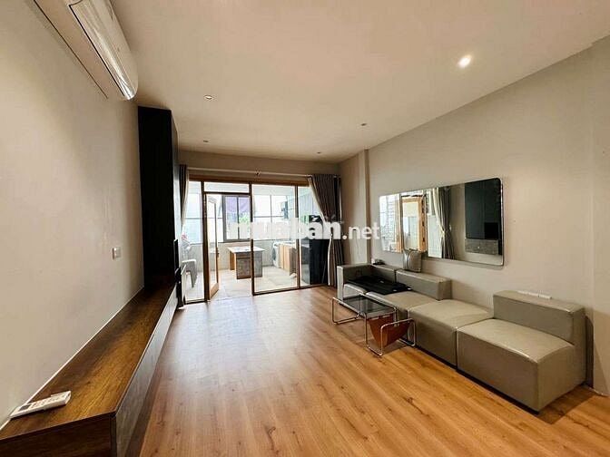 Cho thuê căn hộ 1 phòng ngủ full nội thất Quận 10 gần ĐH Bách Khoa