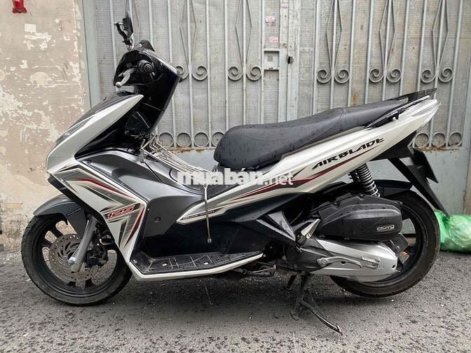 Air Blade 2013 máy zin êm ru áo sạch đẹp BSTP GTĐĐ