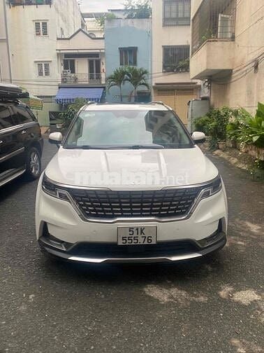 Kia Carnival 2022 2.2D Signature 7 ghế (clone)