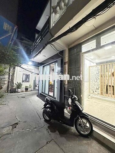 875/ Trần Hưng Đạo 3 Tầng hẻm 4m