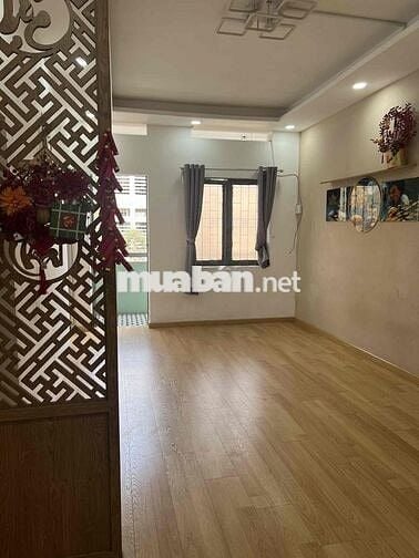 cần cho thuê lô b chung cư tây thạnh
