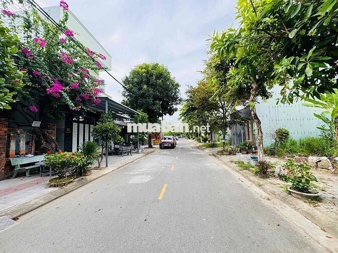 Đất Hoà Quý- Ngũ Hành Sơn 3tỷ650 đường Vân Đài Nữ Sĩ