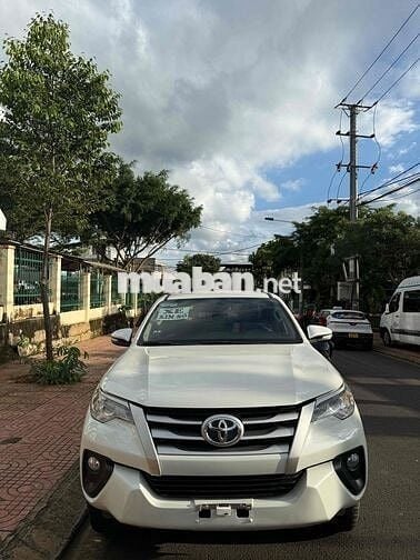 Toyota Fortuner 2017 2.4 Số sàn máy dầu nhập Indo