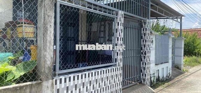 cần bán nhà thị trấn cần đước long an
