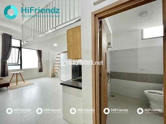 Duplex ban công siêu rộng phù hợp nhóm bạn 2-4 người giáp q10