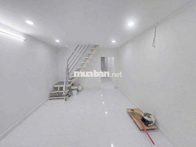 Nhà 1 Trệt 1 Lầu 3PN 4x14m Hẻm Nguyễn Thị Thập Gần Lottlemart