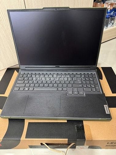 Legion Slim 5 16APH8 7840hs rtx4060 16inch fullbox