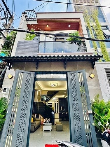 Nhà đang cho thuê 10tr/tháng Nguyễn Xí, 48m2 Sổ Hồng riêng, HXH 5m