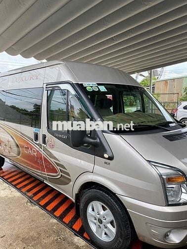 Ford Transit 2018 Luxury - 145000