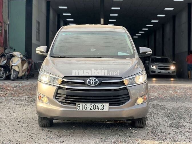 ❤️❤️  TOYOTA INNOVA  MT 2017 2.0E - 100300 km