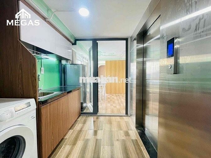 2PN 70m2 FULL CỬA SỔ THANG MÁY SIÊU THOÁNG VÀO QUẬN 1 CHỈ 5 PHÚT