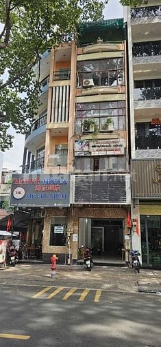 Bán nhà mặt tiền đường Nguyễn Trãi, diện tích 4x18m, 4 lầu