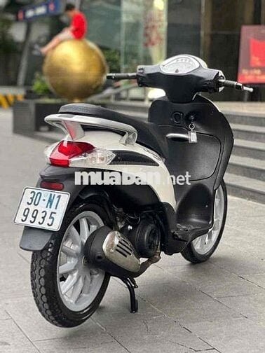 Liberty 125ie 2011 màu trắng xe đẹp