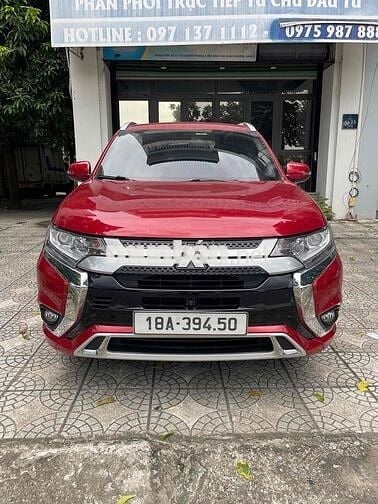 Mitsubishi Outlander 2023 2.0 CVT như mới