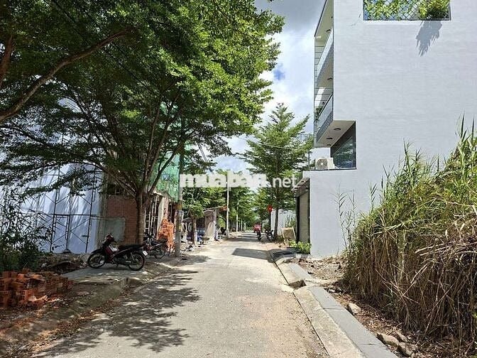 Cần bán nhanh đất thổ cư hẻm 409 Nguyễn Văn Tạo, Nhà Bè