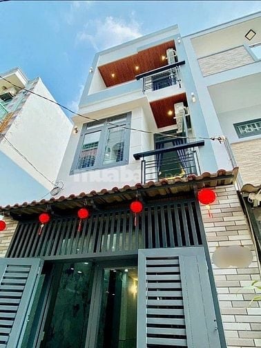 Người quen cần bán nhà DT 67m2 giá 2tỷ750tr ở Nơ Trang Long, P11, BT