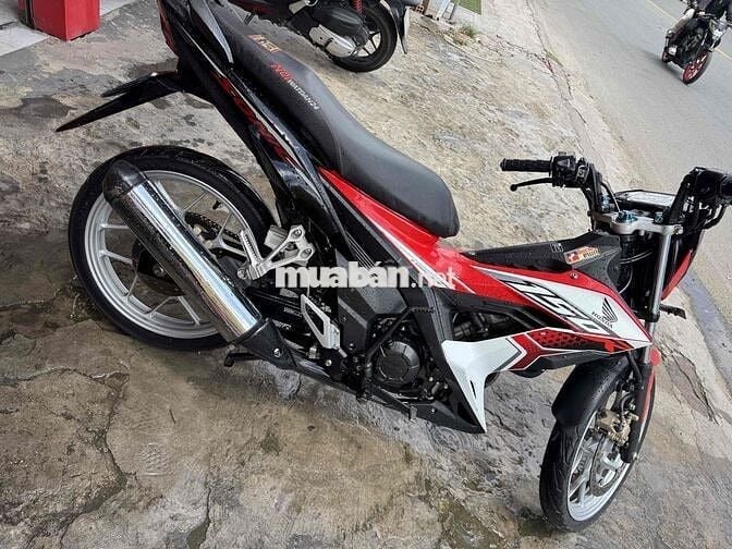 Thanh lý sonic đỏ đen đẹp keng odo ít chính chủ