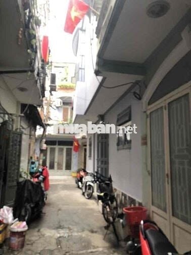 Bán Nhà Quang Trung-26m3-2Tầng-2PN-Kế bên chợ cầu-nhà rộng thênh thang
